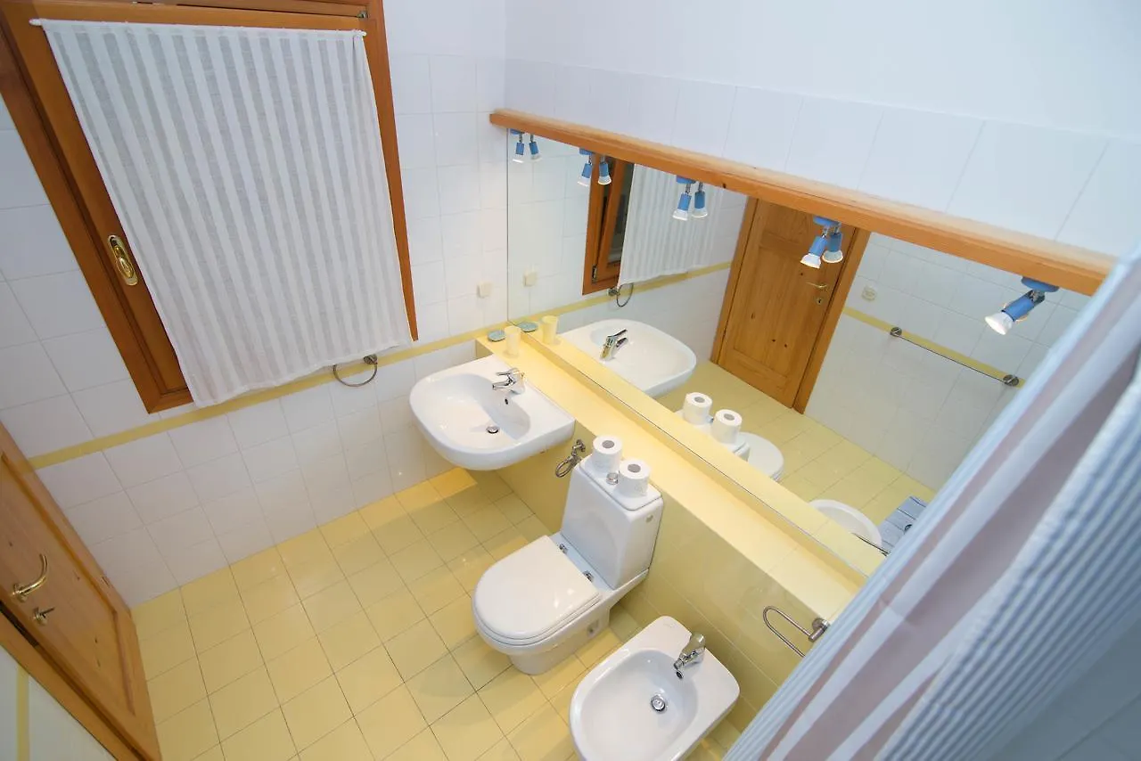 Apartment Buganvilija C6 Veli Losinj Croatia